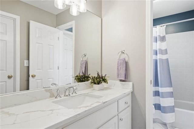 90 Old Sandhurst Landing, Alpharetta, GA 30022