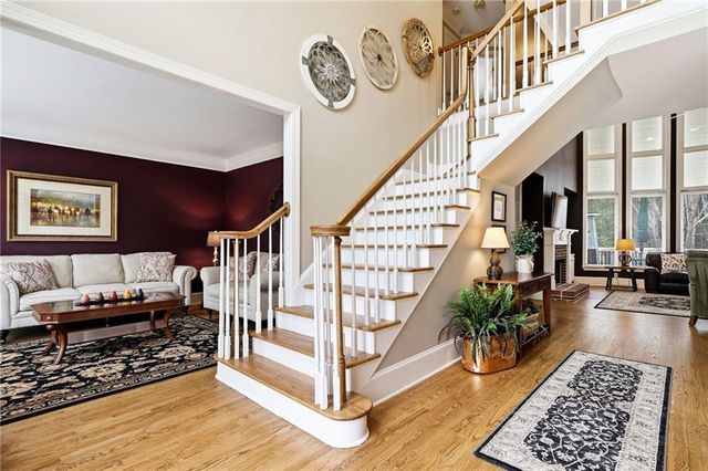 90 Old Sandhurst Landing, Alpharetta, GA 30022