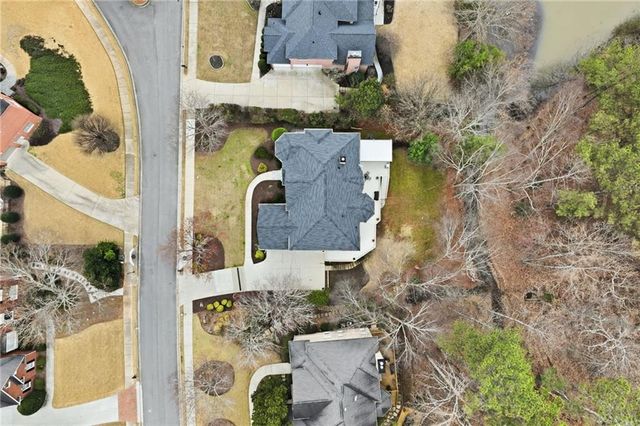 90 Old Sandhurst Landing, Alpharetta, GA 30022