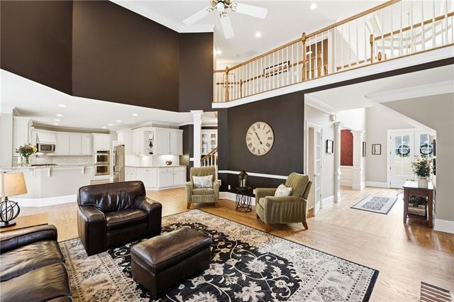 90 Old Sandhurst Landing, Alpharetta, GA 30022