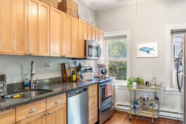 291 West 3rd Street 3, Boston, MA 02127