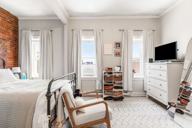 291 West 3rd Street 3, Boston, MA 02127