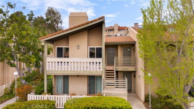 248 Oakleaf, Thousand Oaks, CA 91360