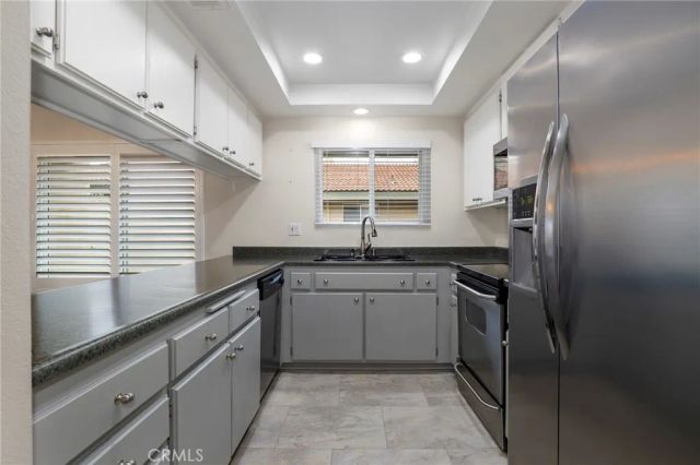 248 Oakleaf, Thousand Oaks, CA 91360