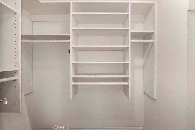 248 Oakleaf, Thousand Oaks, CA 91360