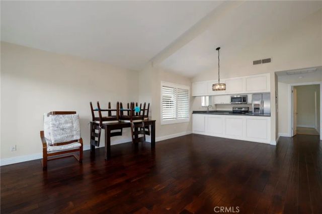 248 Oakleaf, Thousand Oaks, CA 91360