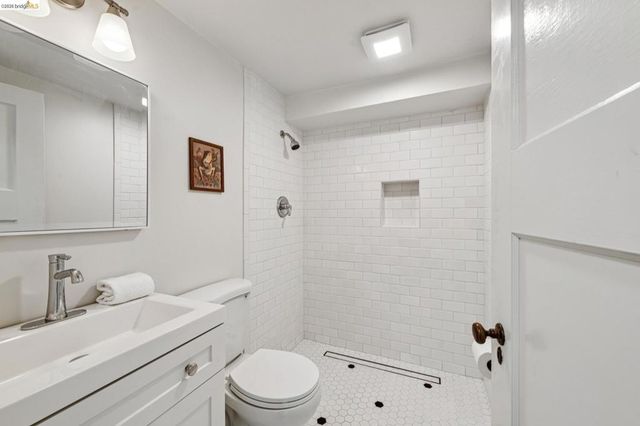 1622 1622 Scenic Ave, Berkeley, CA 94709