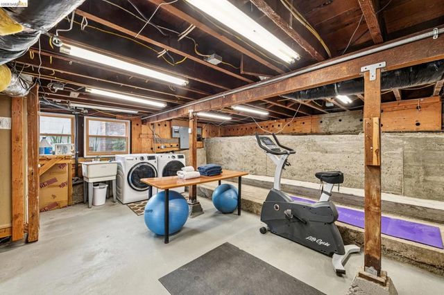 1622 1622 Scenic Ave, Berkeley, CA 94709