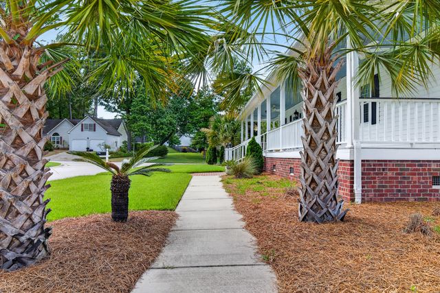 2001 Baltusrol Court, Summerville, SC 29483