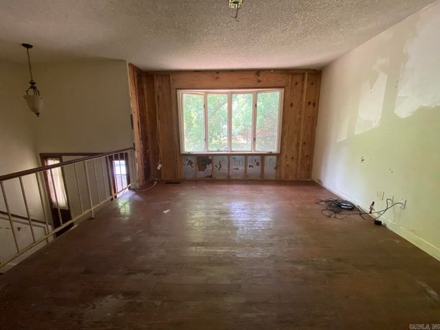 1702 Wembleton Drive, Jonesboro, AR 72401