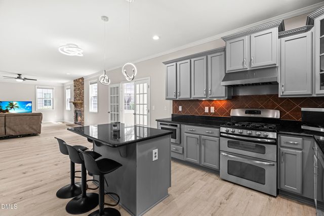900 Vandalia Drive, Cary, NC 27519