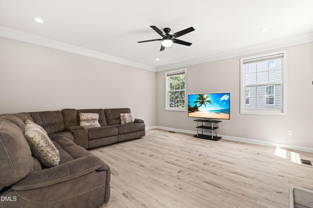 900 Vandalia Drive, Cary, NC 27519