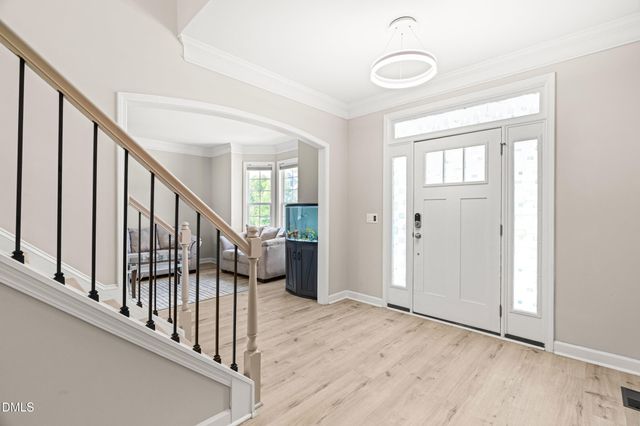 900 Vandalia Drive, Cary, NC 27519