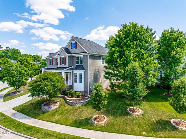 900 Vandalia Drive, Cary, NC 27519