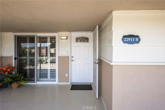 22911 Maple Avenue B, Torrance, CA 90505