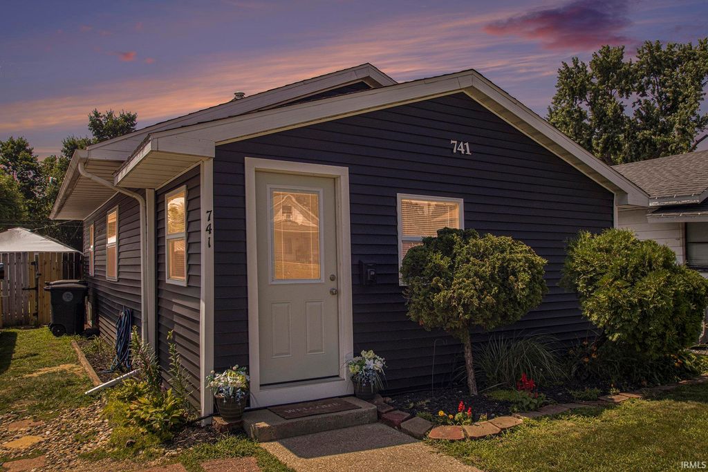 741 S 36Th Street, South Bend, IN 46615