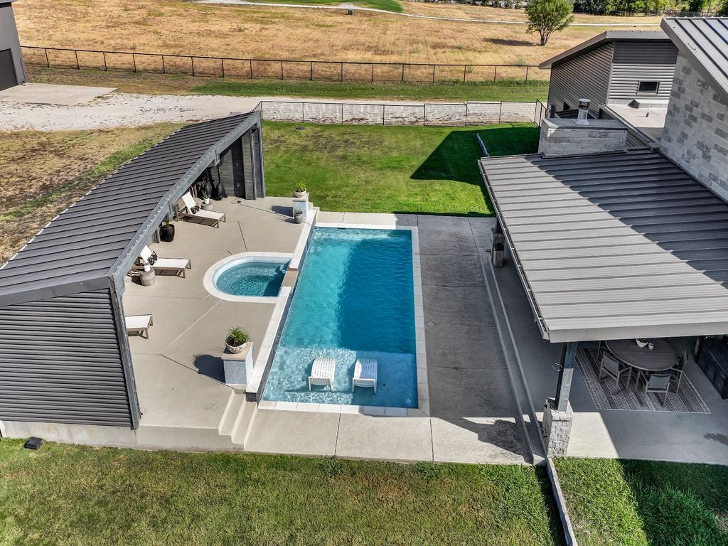 141 Savage Lane, Aledo, TX 76008 — photo 3