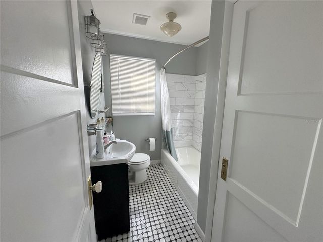 1419 E JEAN STREET, Tampa, FL 33604