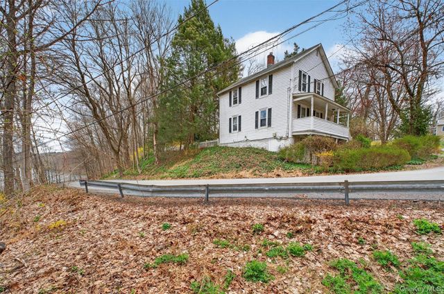 16 Hamilton Road, Wappingers Falls, NY 12590
