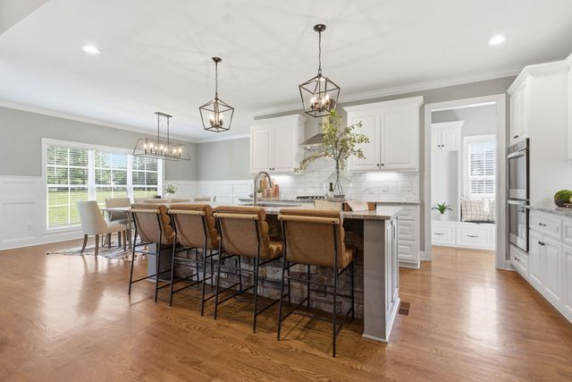 8006 Traditions Ln, Columbia, TN 38401