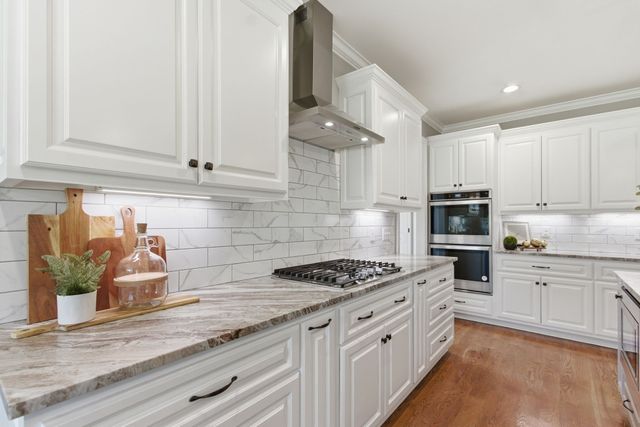 8006 Traditions Ln, Columbia, TN 38401