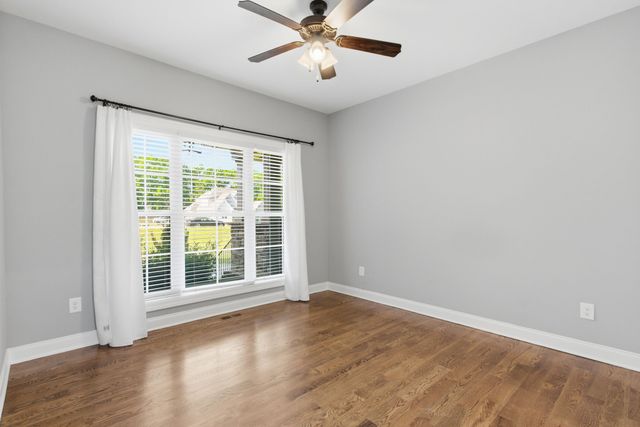 8006 Traditions Ln, Columbia, TN 38401