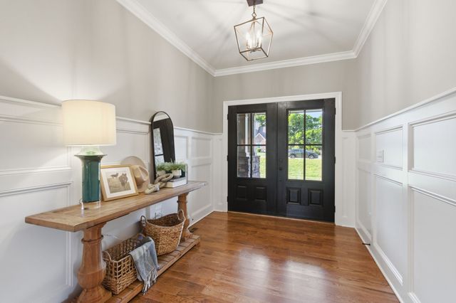 8006 Traditions Ln, Columbia, TN 38401