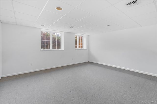 28 Old Neck Road S, Center Moriches, NY 11934