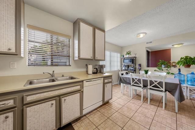 205 Camlau Drive C, Chula Vista, CA 91911