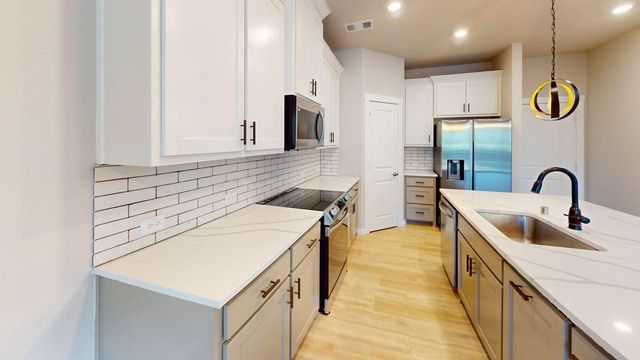 7332 Concha Drive, Grand Prairie, TX 75054