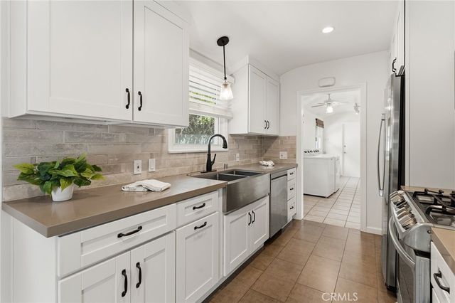 23047 Friar, Woodland Hills, CA 91367