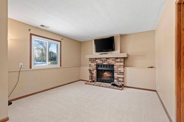 2254 Pennsylvania Avenue S, Saint Louis Park, MN 55426