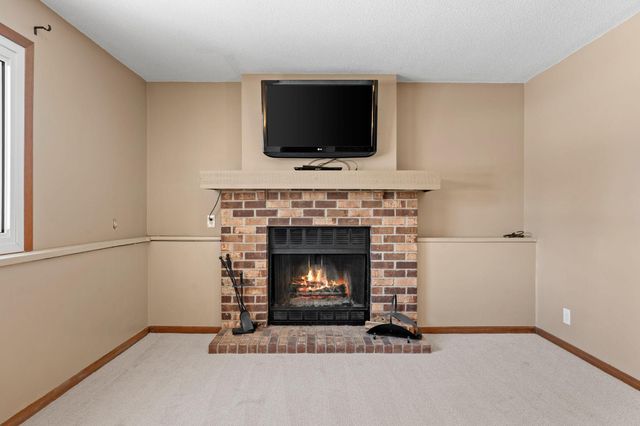 2254 Pennsylvania Avenue S, Saint Louis Park, MN 55426