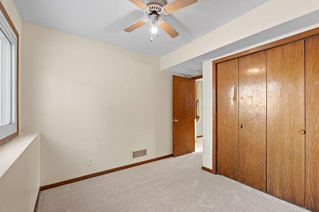 2254 Pennsylvania Avenue S, Saint Louis Park, MN 55426