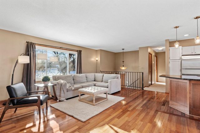 2254 Pennsylvania Avenue S, Saint Louis Park, MN 55426