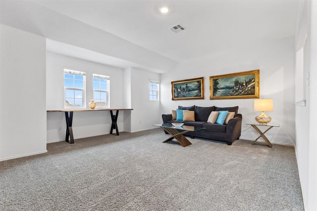 432 Wolf Springs RD, Georgetown, TX 78628