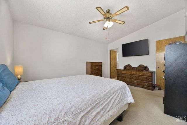 4604 Marlow Court, Bakersfield, CA 93308