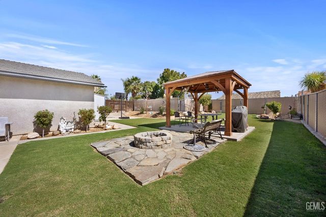 4604 Marlow Court, Bakersfield, CA 93308