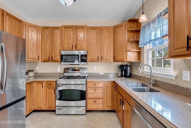 2 Letitia Drive, New Egypt, NJ 08533