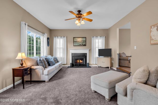 2 Letitia Drive, New Egypt, NJ 08533