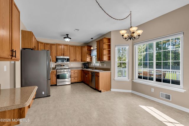 2 Letitia Drive, New Egypt, NJ 08533