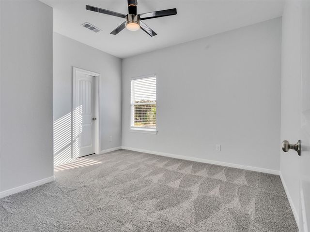 1327 5th Avenue N, Texas City, TX 77590