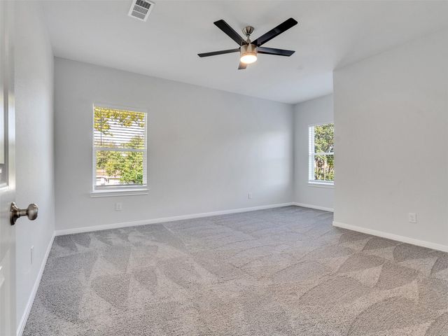 1327 5th Avenue N, Texas City, TX 77590