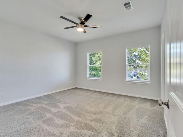 1327 5th Avenue N, Texas City, TX 77590