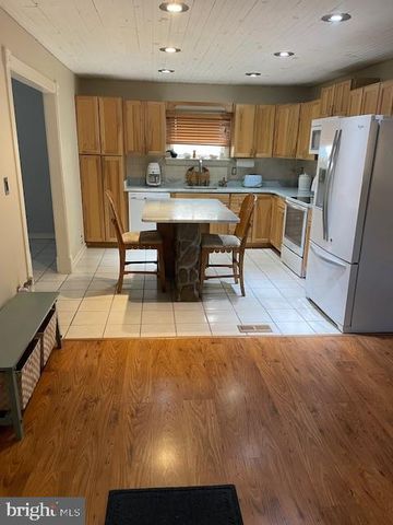 1465 RIDGEWAY, Arnold, MD 21012