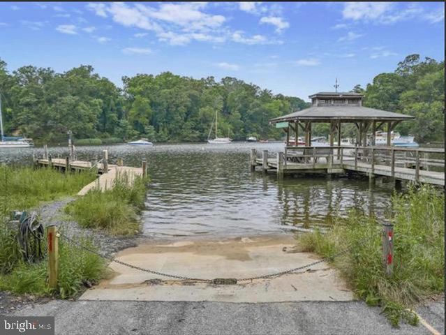 1465 RIDGEWAY, Arnold, MD 21012