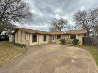 4649 Wyoming Street, Dallas, TX 75211