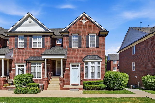 53227 E Providence Drive, Shelby Twp, MI 48316