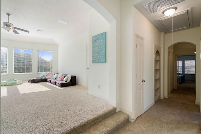 241 W Tupelo Green Circle, Spring, TX 77389