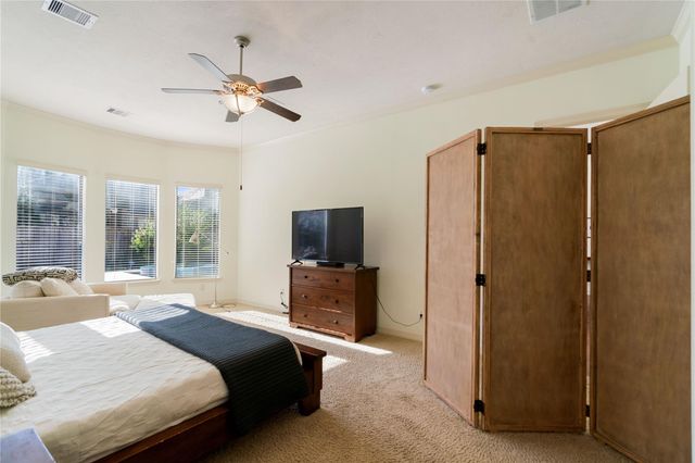 241 W Tupelo Green Circle, Spring, TX 77389